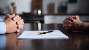 Divorcing couple splitting assets